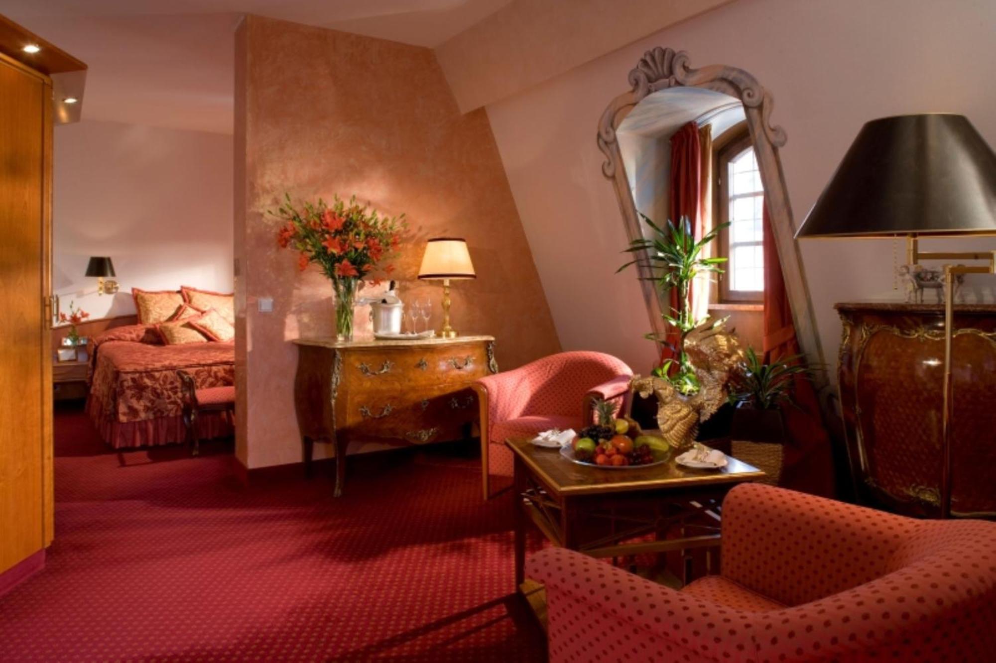 Romantik Hotel Buelow Residenz دريسدن المظهر الخارجي الصورة